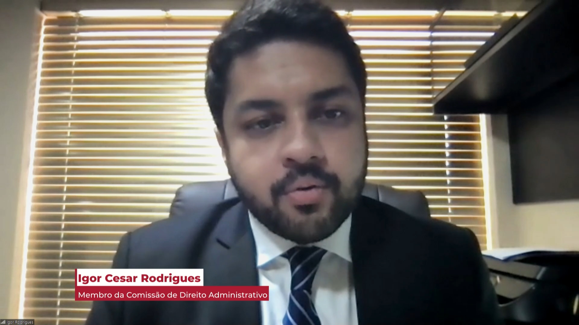 Igor Cesar, advogado, explica projeto de lei que congela salários de servidores federais