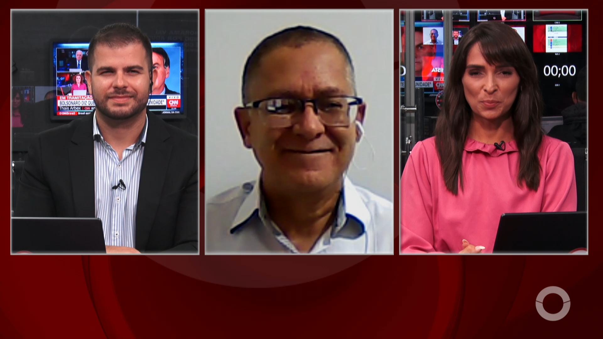 Jornalista e Filósofo, Gregório José,  fala sobre o mundo virtual em censura