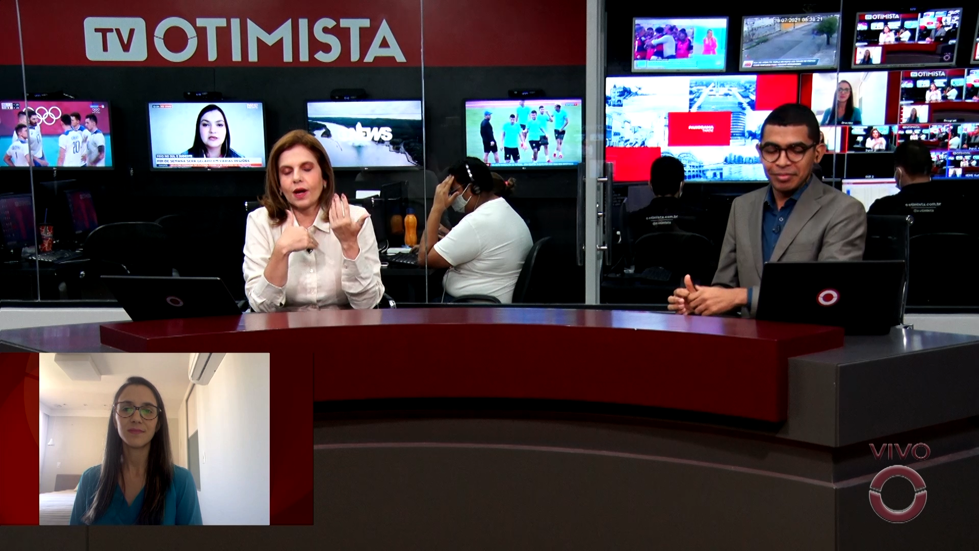 Bolsonaro sanciona lei contra violência doméstica