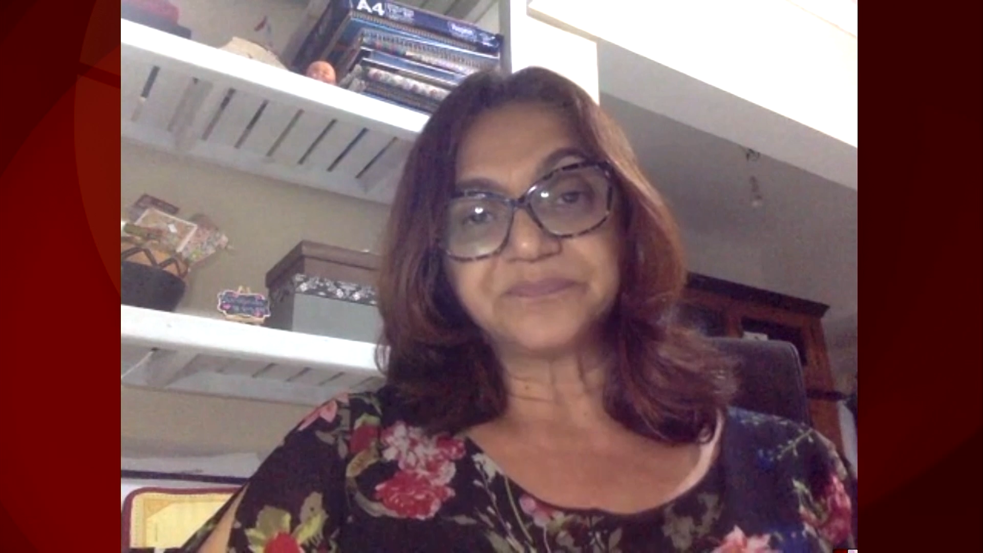 Cigarros eletrônicos fazem mal à saúde; especialista explica mitos e verdades