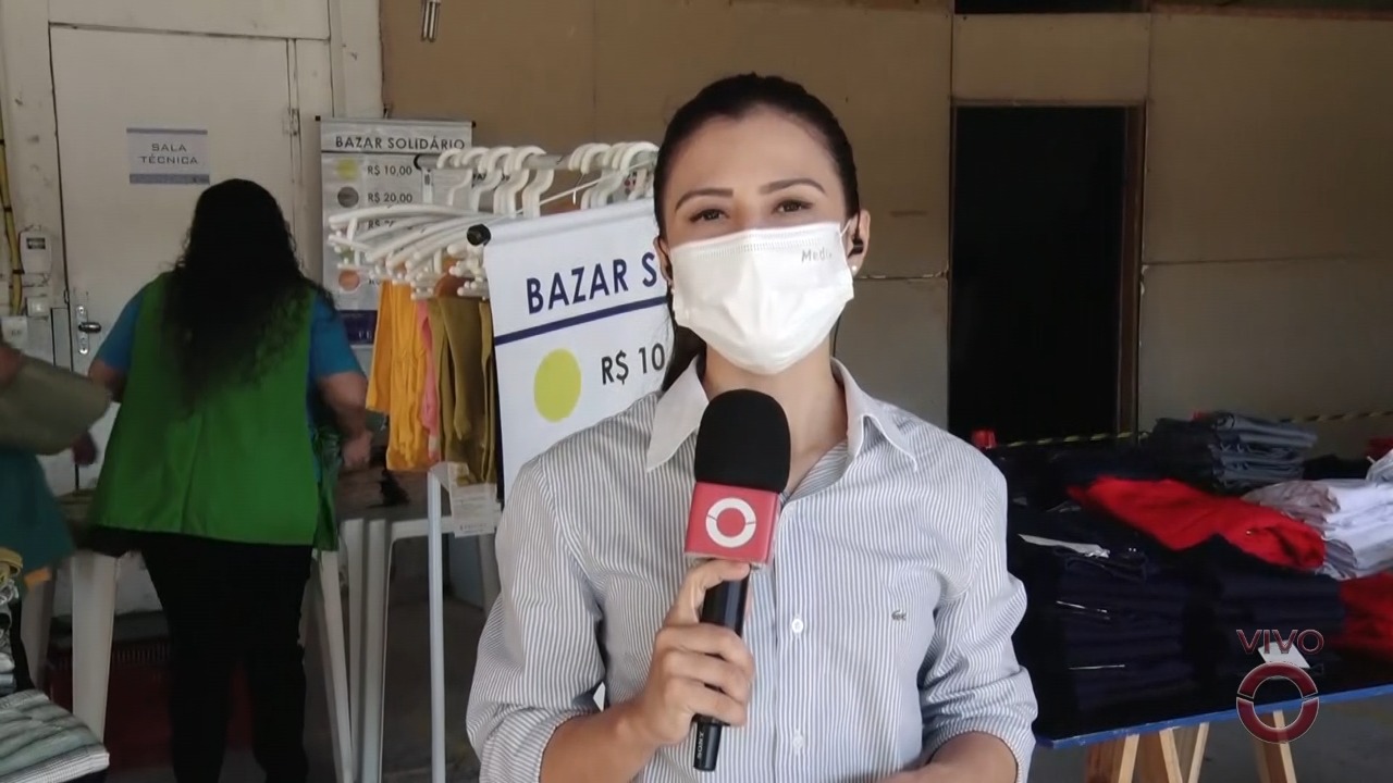 Associação Peter Pan realiza bazar com 3 mil peças e preços entre R$ 10 e R$ 50