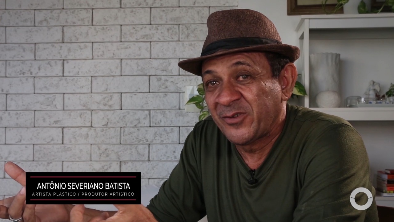 Mosaico entrevista o artista plástico Antônio Severiano